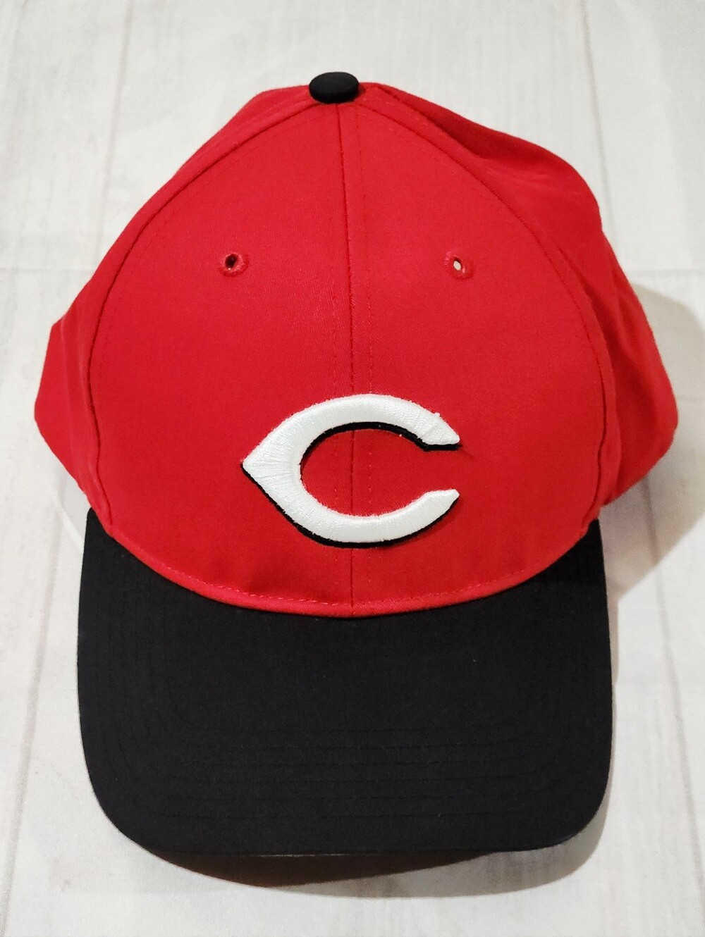 Vintage 1990s Cincinnati Reds MLB Cap
